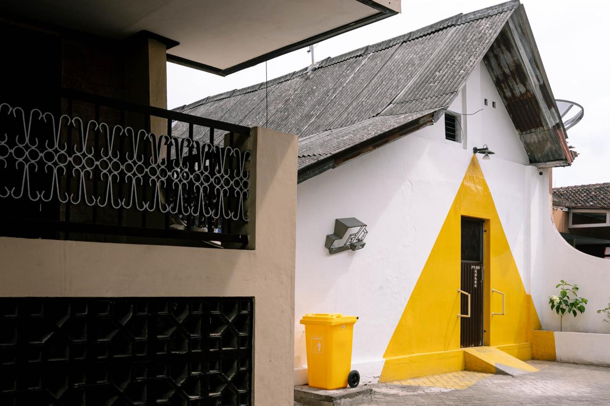 Sela Stay Yogyakarta Exterior photo